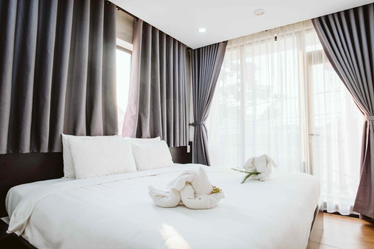 Phố Chợ đêm 3*