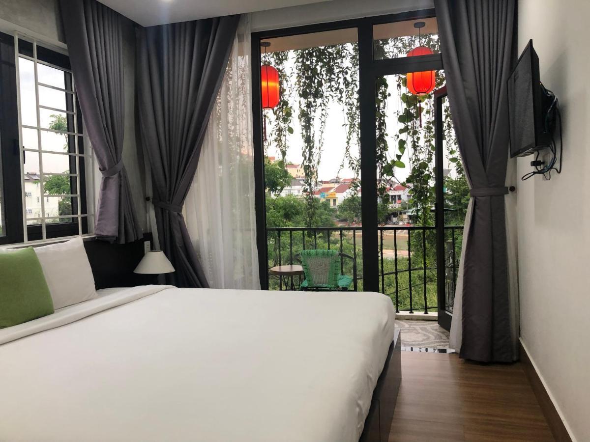 Phố Chợ đêm 3*